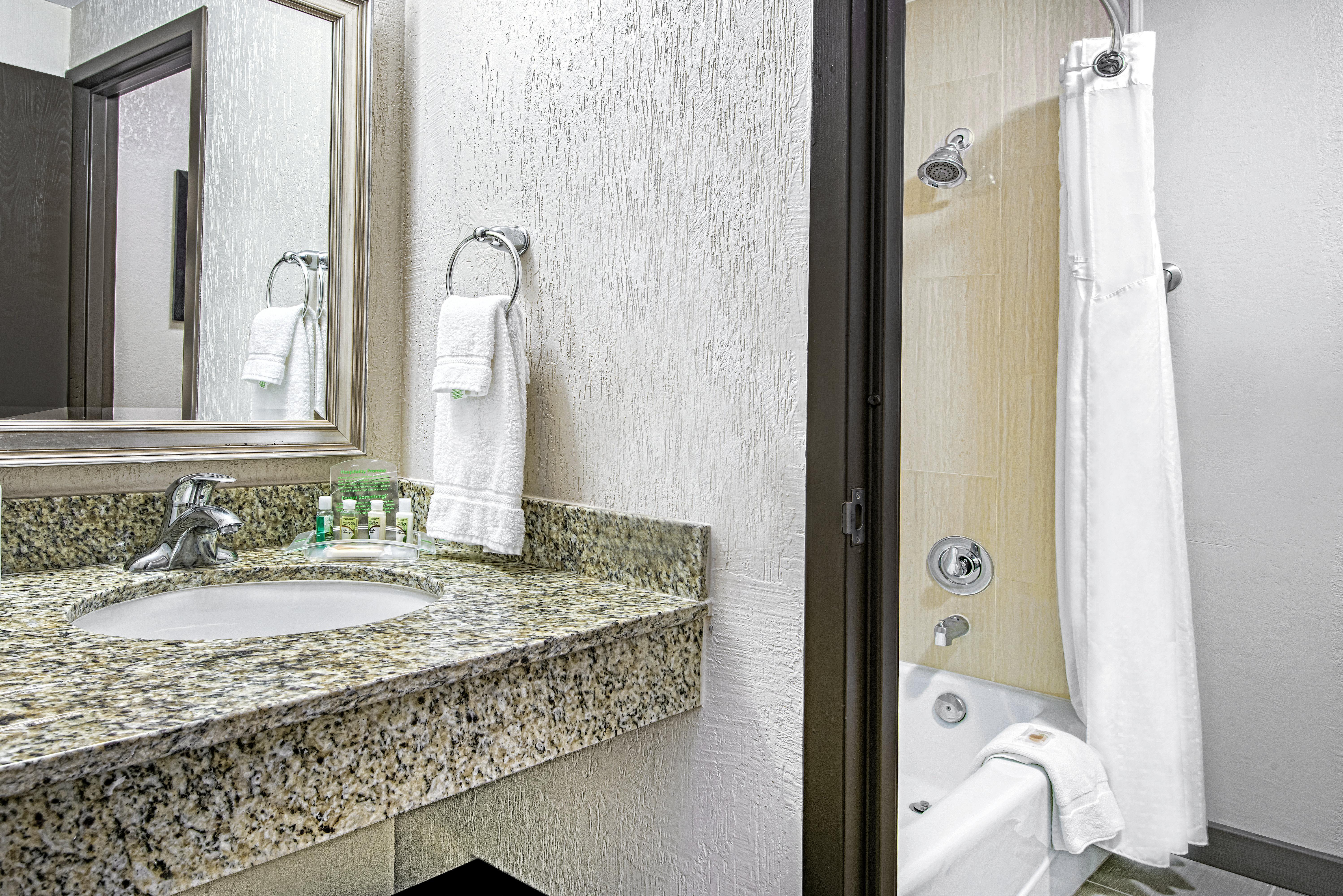 Holiday Inn Houston Sw-Near Sugar Land By Ihg Esterno foto